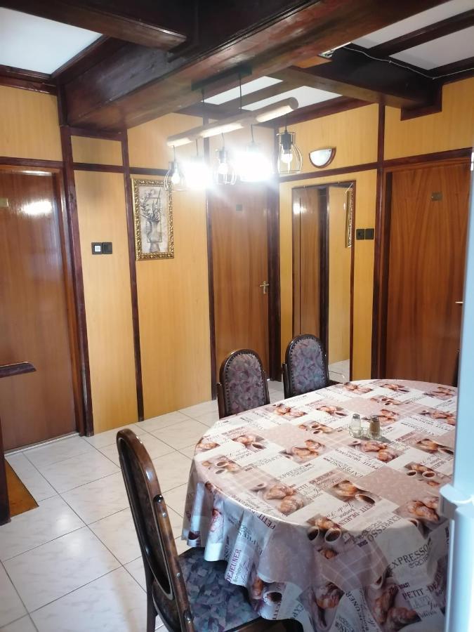 Rubin Apartman Hajdúszoboszló Extérieur photo