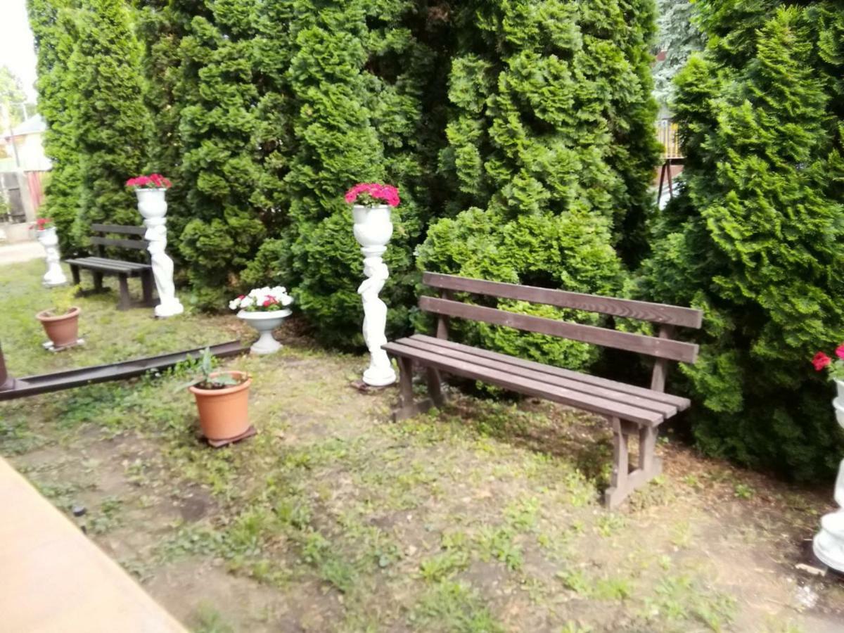 Rubin Apartman Hajdúszoboszló Extérieur photo